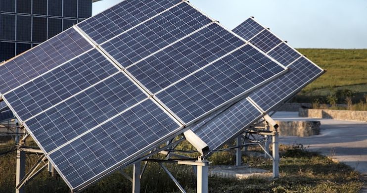 Hybrid Solar System reu7fdkqrjfch659ilr6swuvurfo6fxiwefxi2pygs